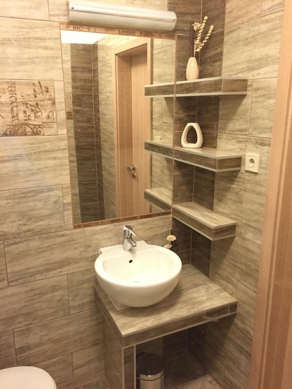 Solaris-Szeged Apartman Apartment Ngoại thất bức ảnh